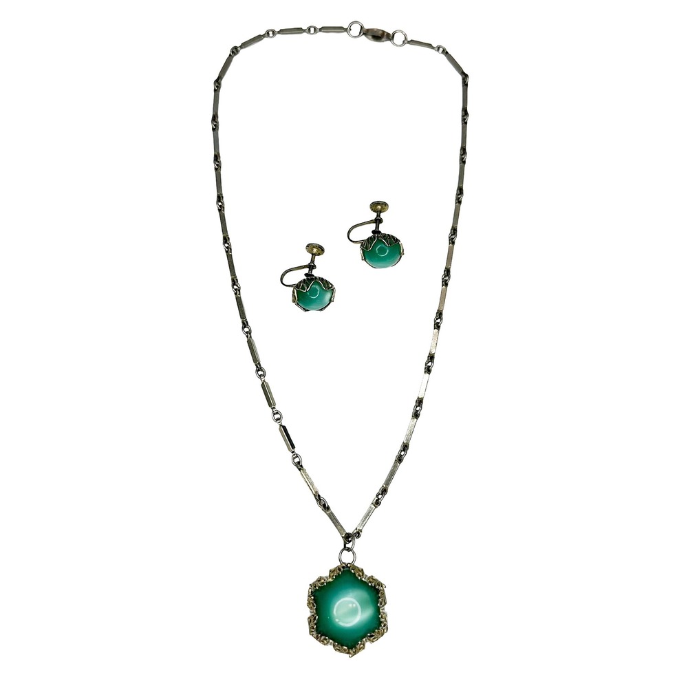 VINTAGE Art Deco 20's Necklace & Clip-on Earring Set • green, gold tone